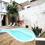Casa Clara Bed and breakfast